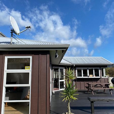 Zodiac Bay Lake Retreat Rotorua Ngoại thất bức ảnh