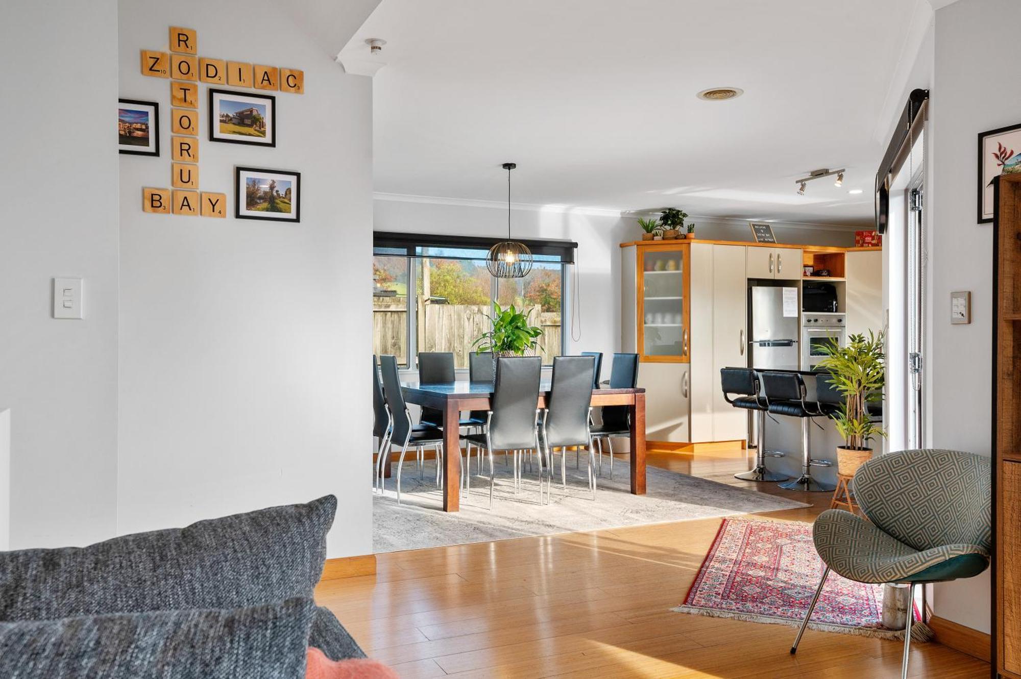 Zodiac Bay Lake Retreat Rotorua Ngoại thất bức ảnh